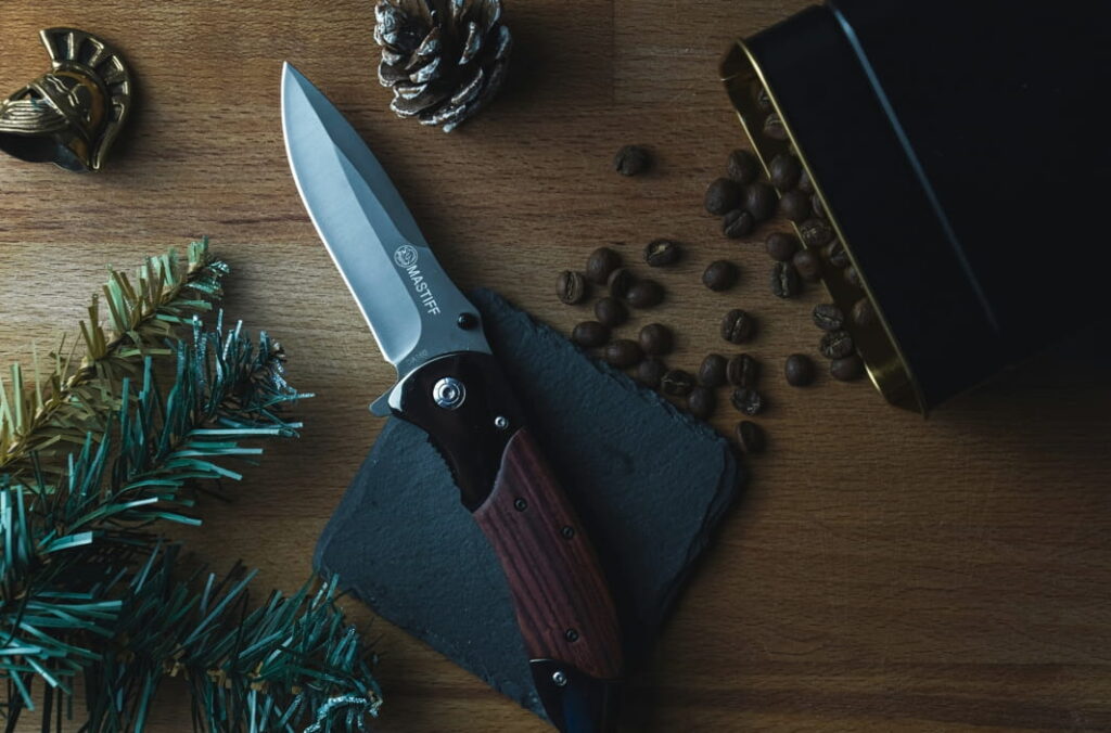 What is different about OTF knives