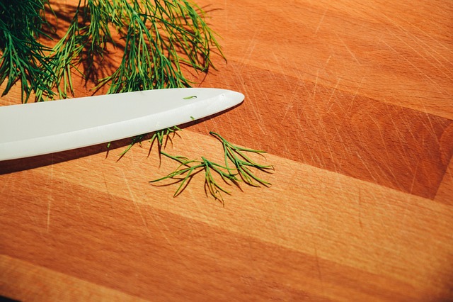 Teflon (PTFE) Coating on a knife