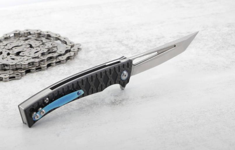 Carbon fiber knife handles: ideal applications