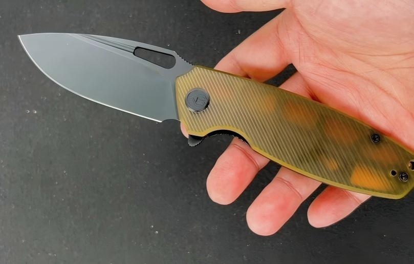 a close up of ultem handle