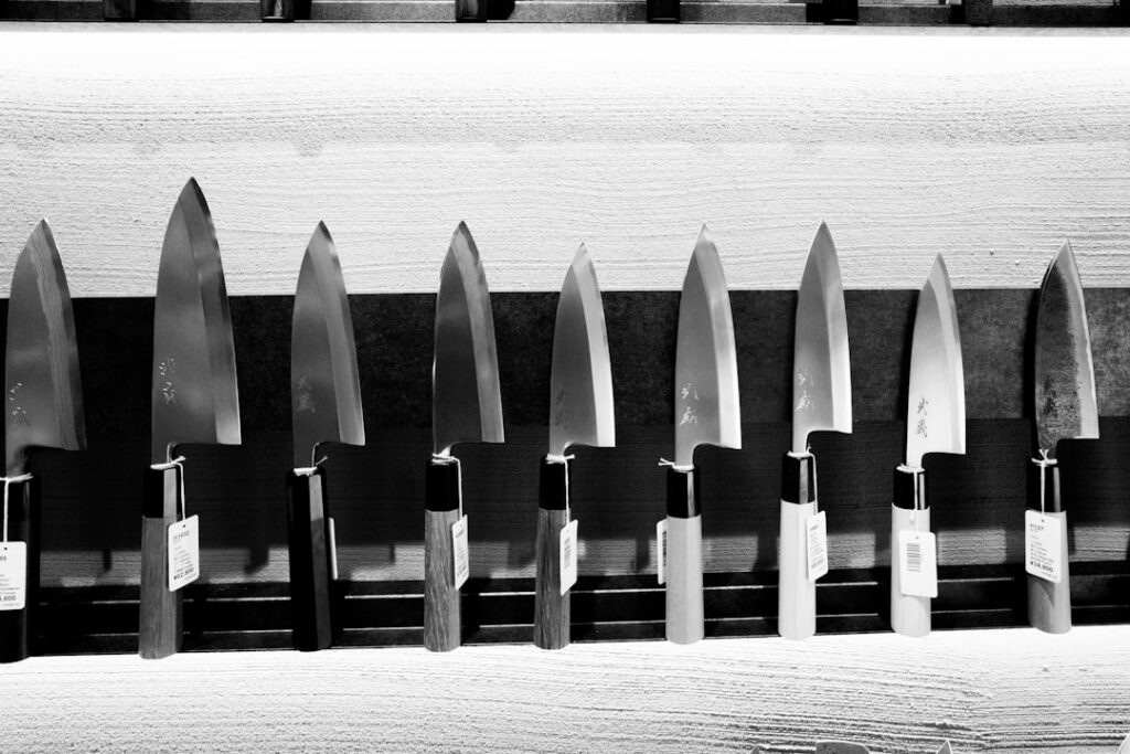 lc200n kitchen knife cutting c2