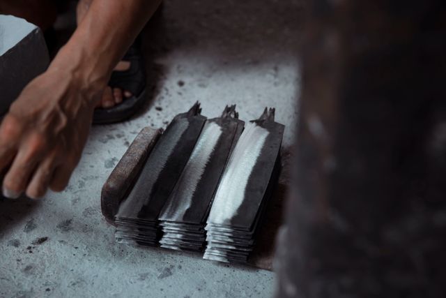 How Long Does Knife Manufacturing Take